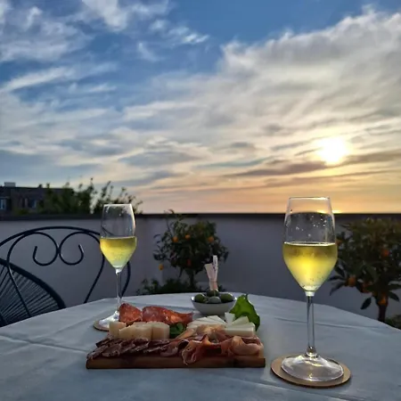 Casa Angelina Nocleg ze śniadaniem 4*