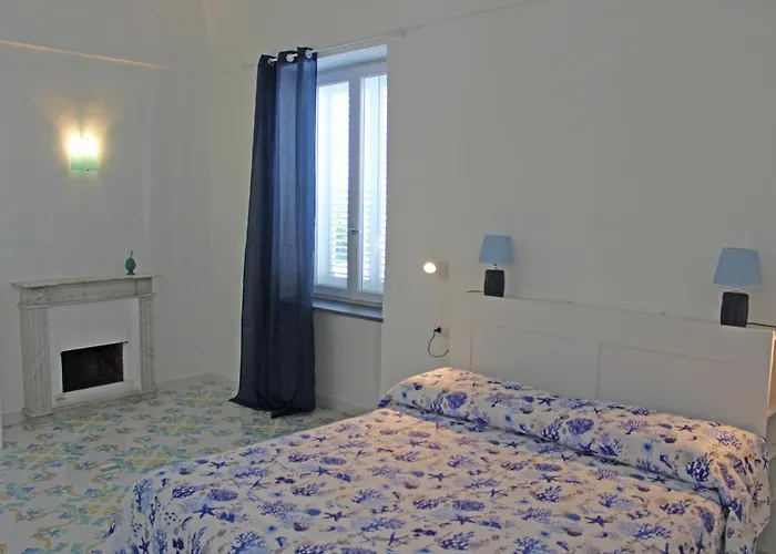 ベッド・アンド・ブレックファスト Casa Angelina 4*